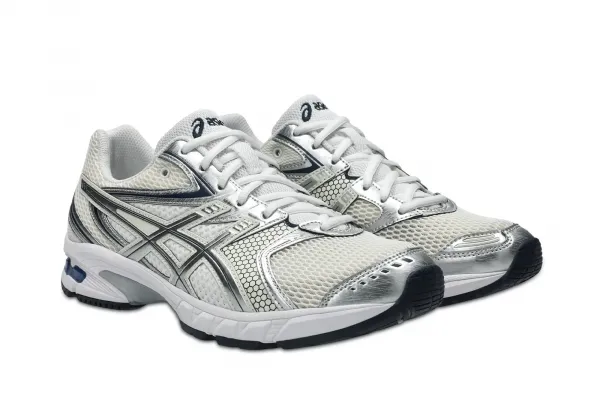 Asics Gel-DS Trainer 14 "White Midnight" (1203A607-108)