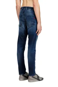 Džínsy Diesel 2032 D-Krooley-B Jogg Sweat Jeans Denim