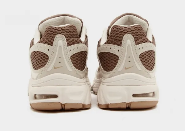 Nike W Air Max Moto 2K Jds