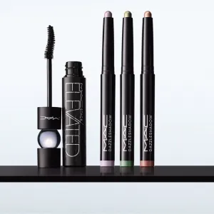 MAC Cosmetics Dazzleshadow Eyeshadow Stick krémové očné tiene v tyčinke odtieň Demure Diamonds 1.6 g
