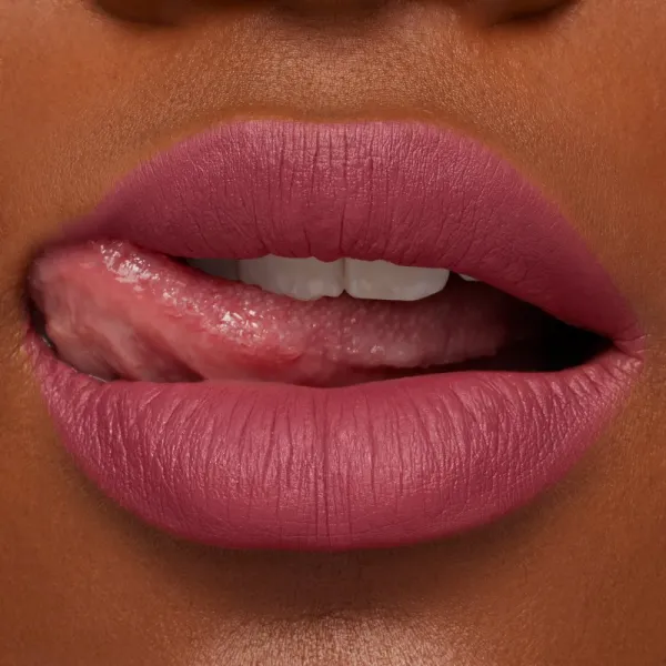 MAC Cosmetics MACximal Silky Matte Lipstick matný rúž odtieň Captive Audience 3,5 g