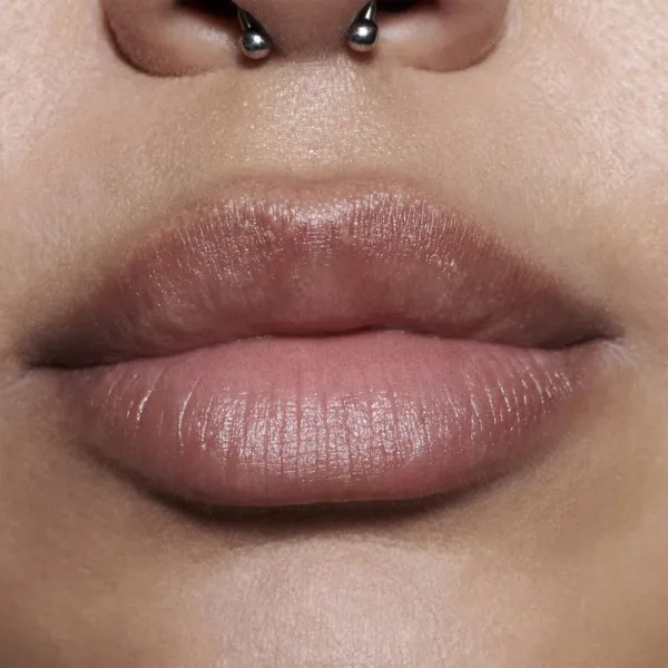 MAC Cosmetics Lipglass Blow olej na pery odtieň Ginger Zest 5 ml