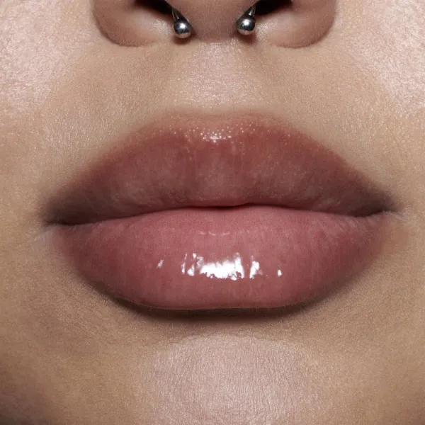MAC Cosmetics Lipglass Blow olej na pery odtieň Ginger Zest 5 ml