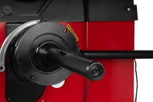 INVENTO VB 510SP – plnoautomatická vyvažovačka kolies s pneumatickým upínaním, laserom a sonarom