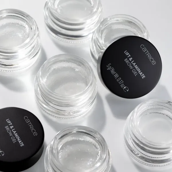 Catrice Lift & Laminate Brow Gel transparentný fixačný gél na obočie odtieň 010 Transparent 5 g