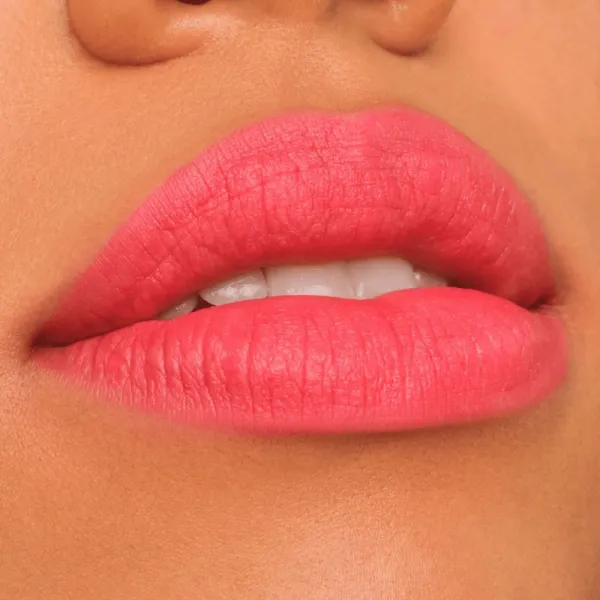 Catrice Blur-Real matný rúž odtieň 050 Airy Crush 3 g
