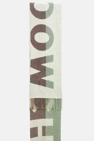 Šál Woolrich Wool Blend Scarf Soil Brown