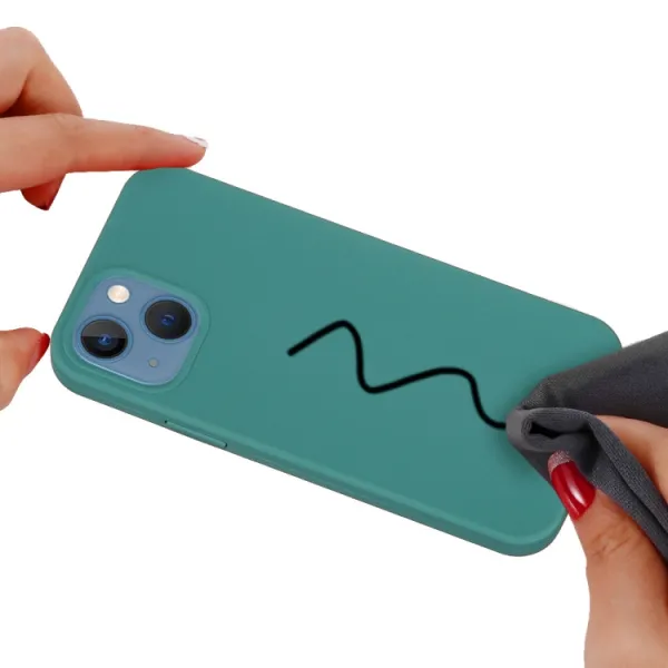RUBBER Ochranný kryt pre Apple iPhone 15 zelený