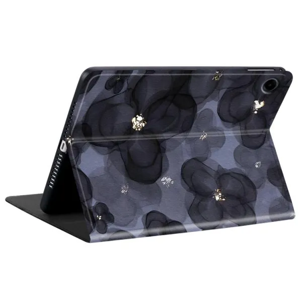 ART Zaklápacie puzdro pre Samsung Galaxy Tab A9 / Galaxy Tab A11 INK BLUE FLOWERS