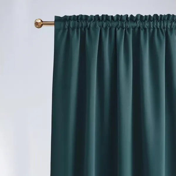 Elegantnýpetrolejovozelenýzatemňujúcizávesnariasiacupásku140x280cm
