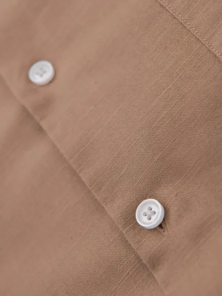 Ombre Men's linen shirt with stand-up collar and pocket REGULAR FIT - light brown