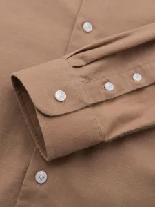 Ombre Men's linen shirt with stand-up collar and pocket REGULAR FIT - light brown