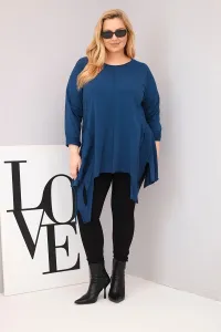 Plus size blúzka s asymetrickým spodkom