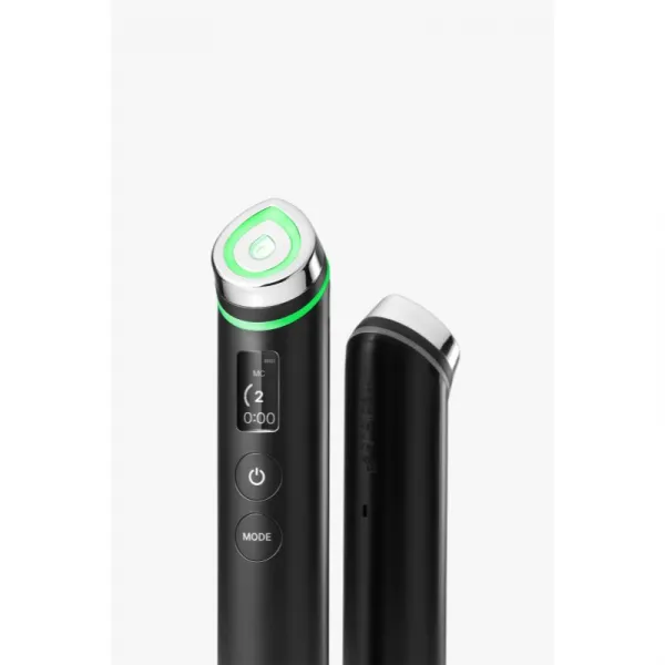 medicube Age-R Booster Pro multifunkčný prístroj na regeneráciu a výživu pleti farba Black 155 g