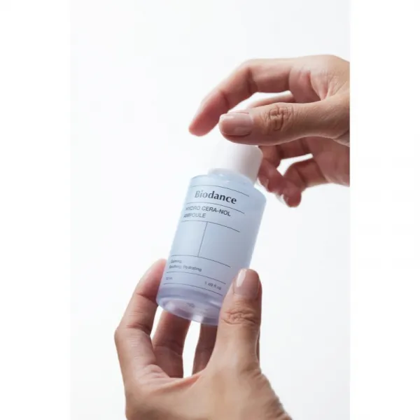 Biodance Hydro Cera-nol Ampoule hydratačné pleťové sérum s upokojujúcim účinkom 50 ml
