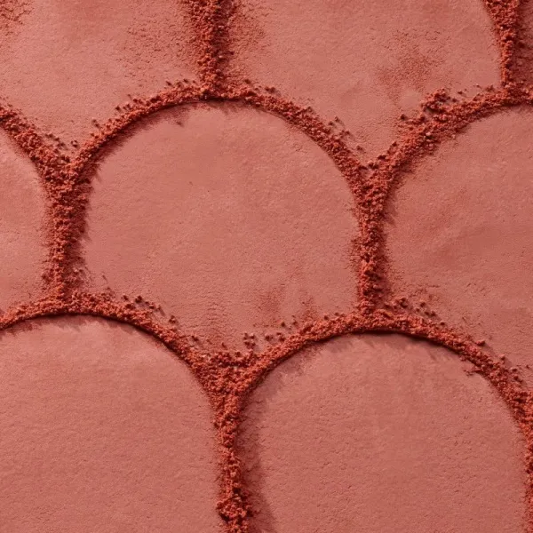 Catrice Soft Blur Powder Brush púdrová lícenka s matným efektom odtieň 030 Cinnamon Sugar 5 g