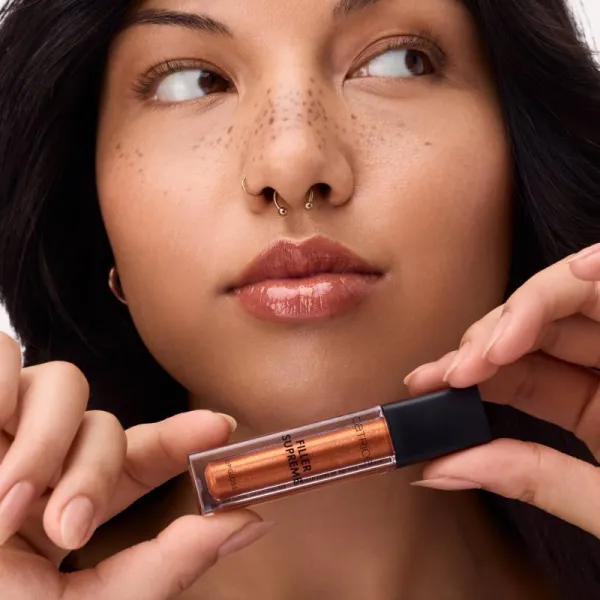 Catrice Filler Supreme Lip Gloss lesk na pery pre väčší objem odtieň 070 Golden Hour Flex 3.2 ml