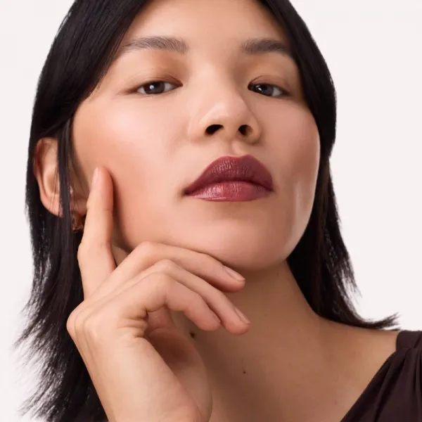 Catrice Glass Like Gloss Stick hydratačný lesklý rúž odtieň 050 Glacé Macchiato 3 g