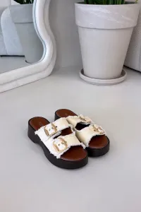 Dámske platformové sandále s prackami