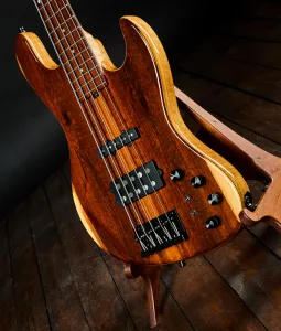 Sadowsky 2023 Masterbuilt 21- Fret Snake Wood BO 22/40