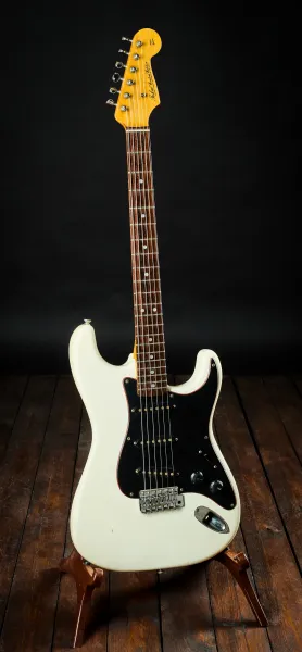 Tokai 1982 Custom Edition Cream