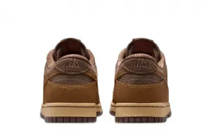 Nike Dunk Low Retro Premium "Light British Tan" (IB7746-200)