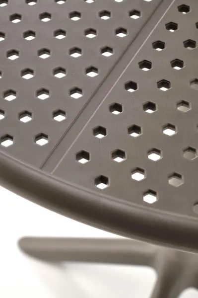 HALMAR Okrúhly stôl CALVO khaki, plast, priemer 60 cm