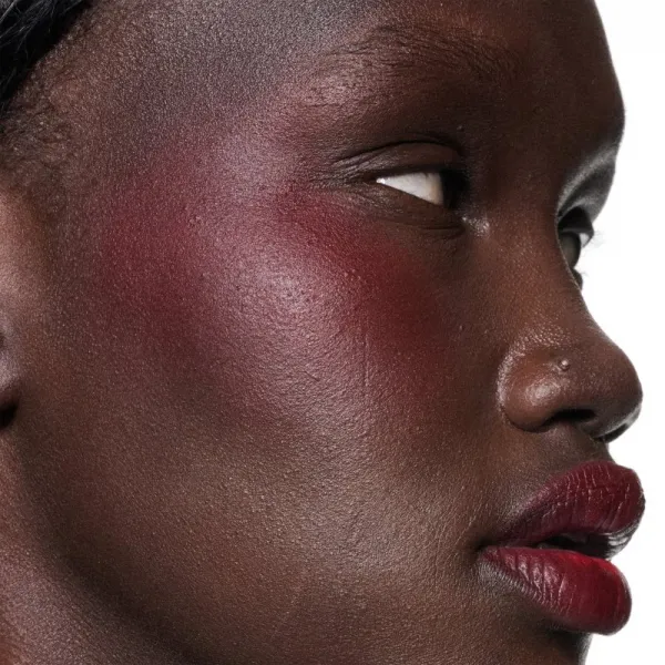 MAC Cosmetics Powder Kiss Lip + Cheek Mousse multifunkčné líčidlo na pery a tvár odtieň M·A·CSmash 5 ml