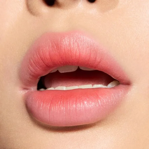 MAC Cosmetics Powder Kiss Lip + Cheek Mousse multifunkčné líčidlo na pery a tvár odtieň Creamsicle 5 ml