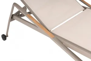 Polohovacie záhradné ležadlo DIAMOND Kettler