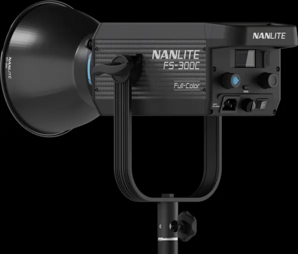 Nanlite FS-300C LED RGBW bodové svetlo