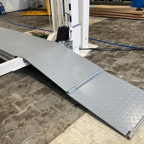 EUROLIFTER TRIPLEX – trojitý parkovací zdvihák pre 3 vozidlá