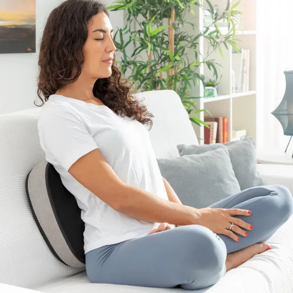 InnovaGoods Tepelný masážní přístroj Shiatsu 2v1 Futsa
