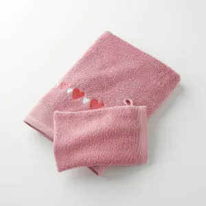 Kúpeľňový textil s výšivkou sŕdc