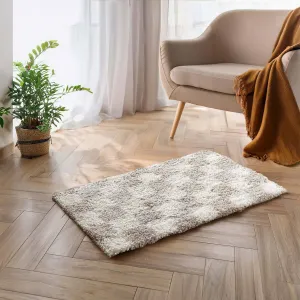 Obdĺžnikový koberec so vzorom šachovnice