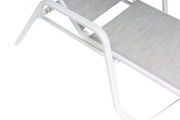 Polohovacie záhradné ležadlo BASIC PLUS Kettler