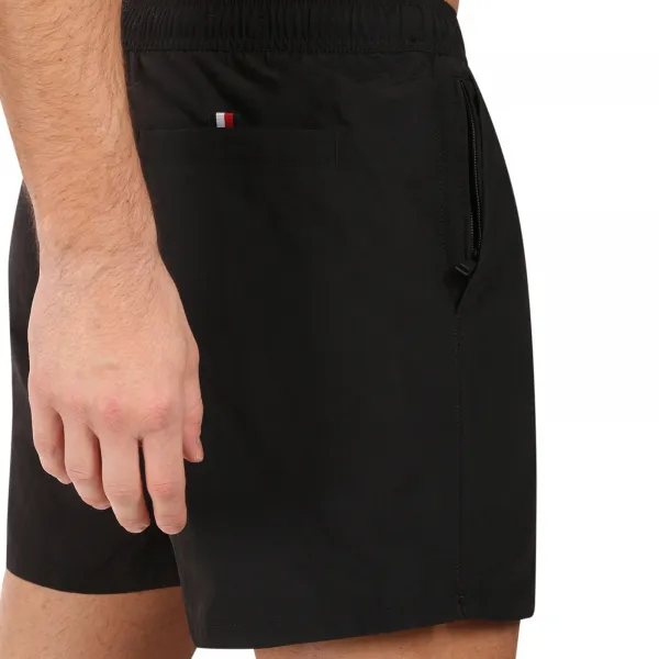 Pánske plavky Tommy Hilfiger čierne (UM0UM03748 BDS) M