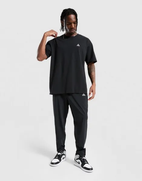 Nike Tričko Nrg Acg