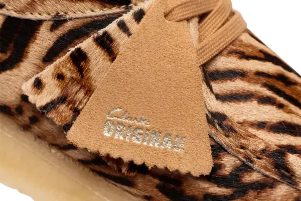 Clarks Originals Wallabee W "Tiger Print" (26185595)