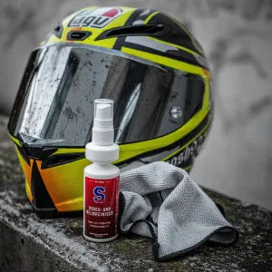 S100 Visor & Helmet Cleaner s utierkou z mikrovlákna