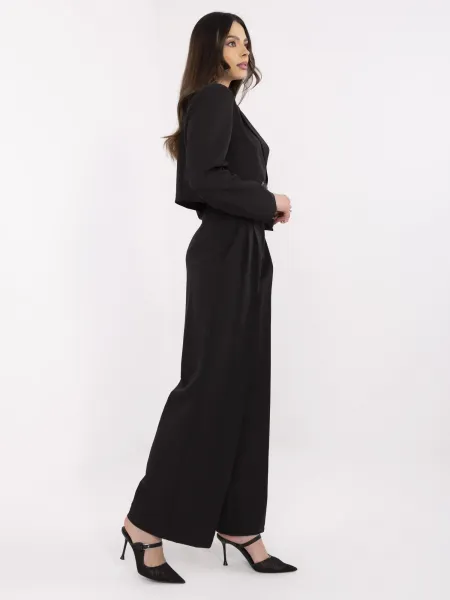 Factory Elegantný dámsky komplet RUE PARIS – krátke sako a nohavice Farba: Bežová, Veľkosť: S/M