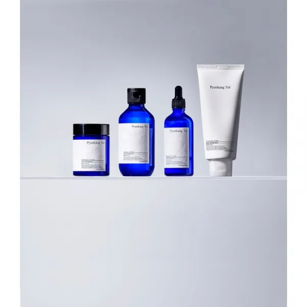 Pyunkang Yul Essence Toner esenciálne upokojujúce tonikum s hydratačným účinkom 200 ml