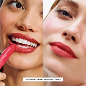 Clinique Chubby Stick™ Moisturizing Lip Colour Balm hydratačný rúž odtieň Chunky Cherry 3 g