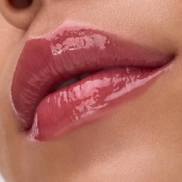 Catrice Peptide Bliss Glossy Lip Balm lesklý balzam na pery s peptidmi odtieň 030 Dew Not Disturb 10 ml