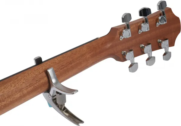 Guitto GGC-02 Revolver Capo Silver