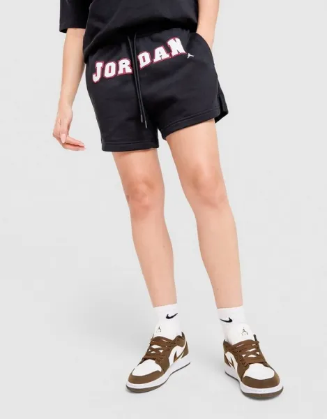 Jordan Šortky  W Brooklyn Fleece