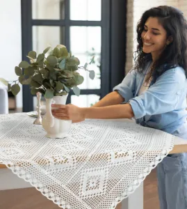 DomTextilu BielyštýlovýobrussčipkovanýmlemomDĺžka:85cm|Šírka:85cm 69807_125728 biela