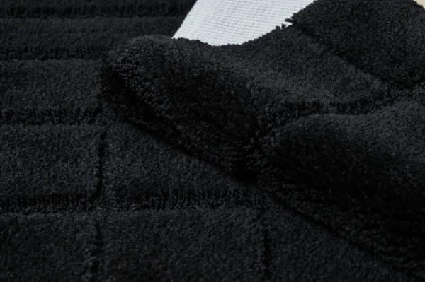 Kúpeľňový koberček SUPREME LINES línie, čierny
