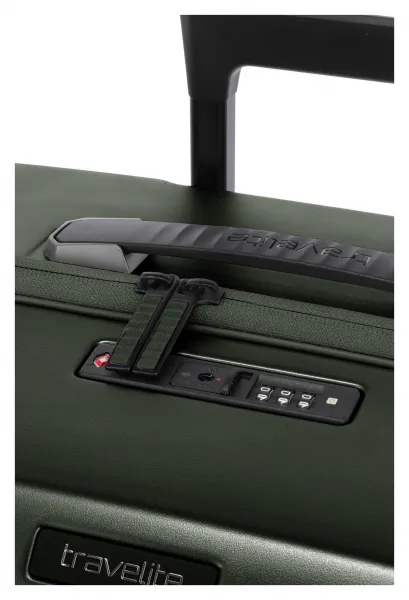 Stredný škrupinový kufor Travelite Millennium M Pine Green
