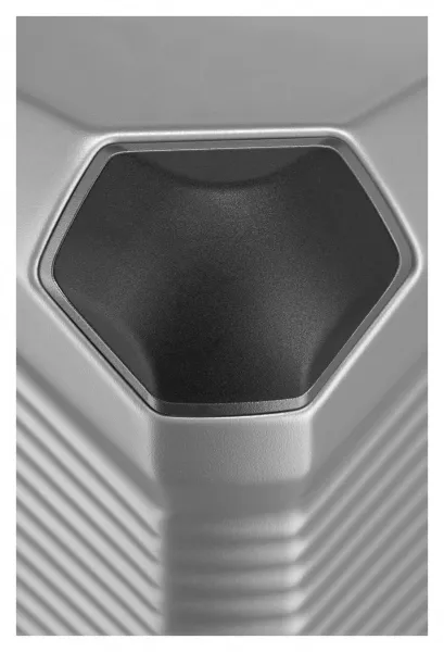 Stredný škrupinový kufor Travelite Millennium M Silver